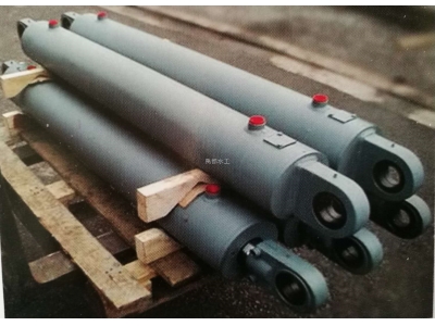 液壓啟閉機(jī)